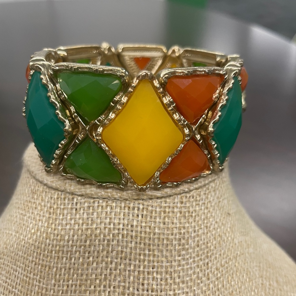 NWOT Neiman Marcus CUSP Multicolored Stone Bracelet